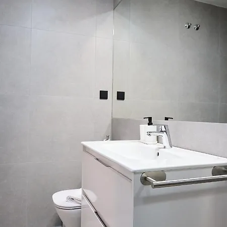 Apartment Surfside Candela Little
